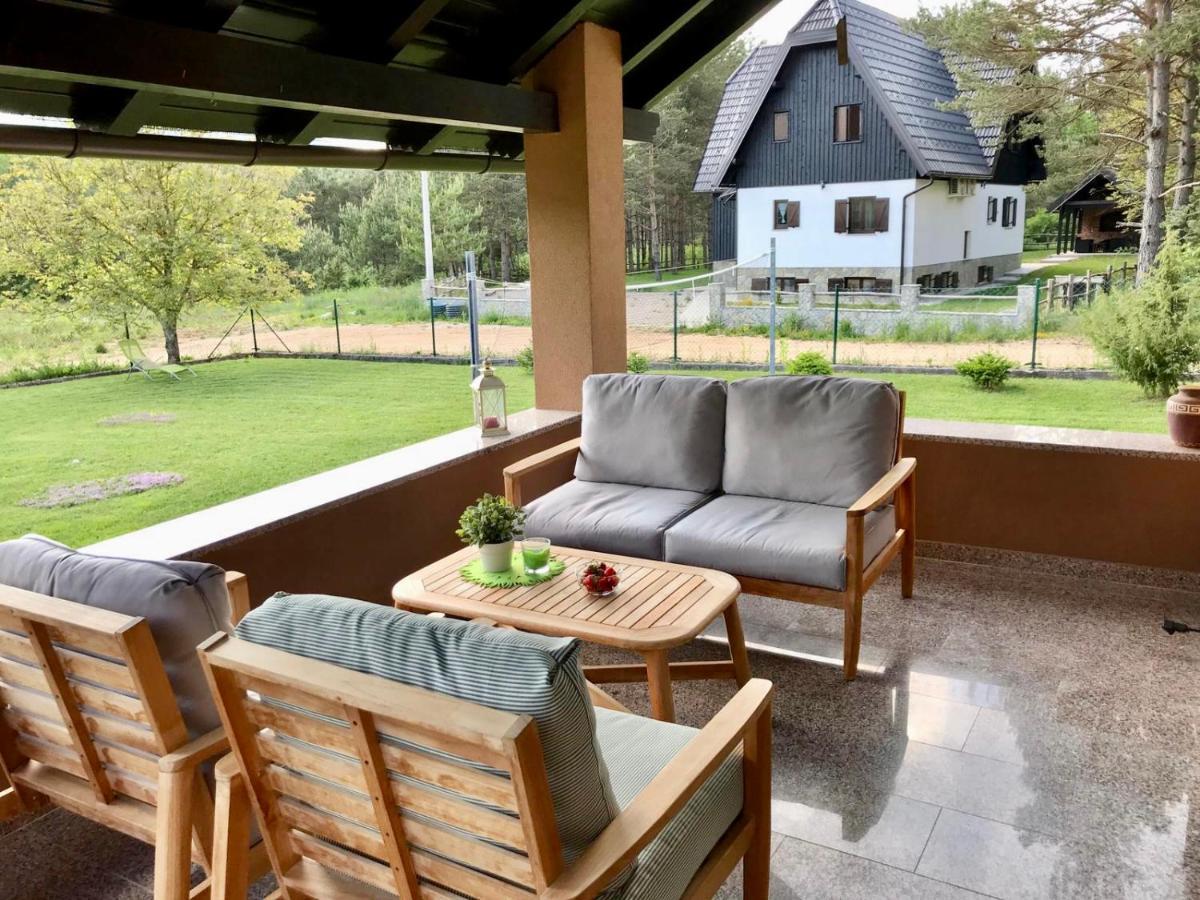 كورينيتسا Holiday House Kora المظهر الخارجي الصورة