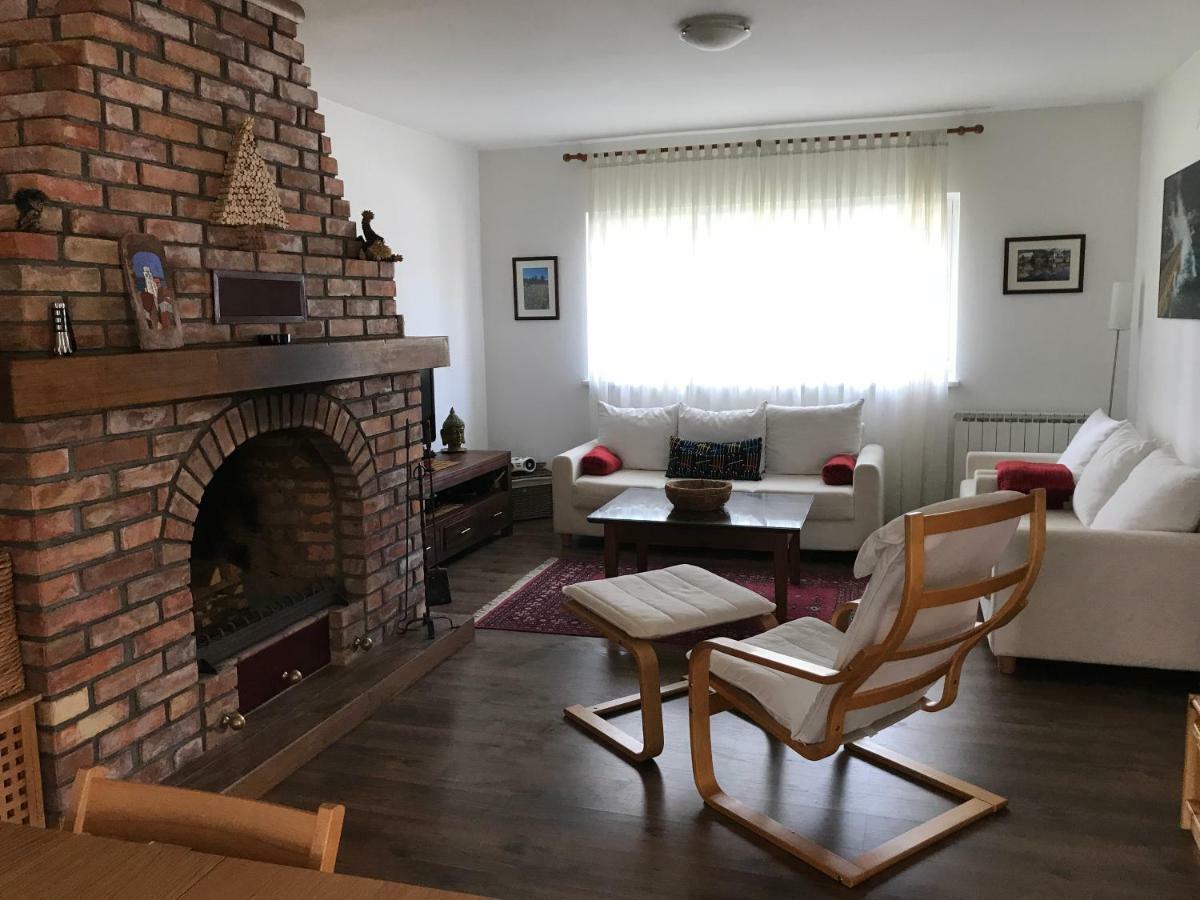 كورينيتسا Holiday House Kora المظهر الخارجي الصورة