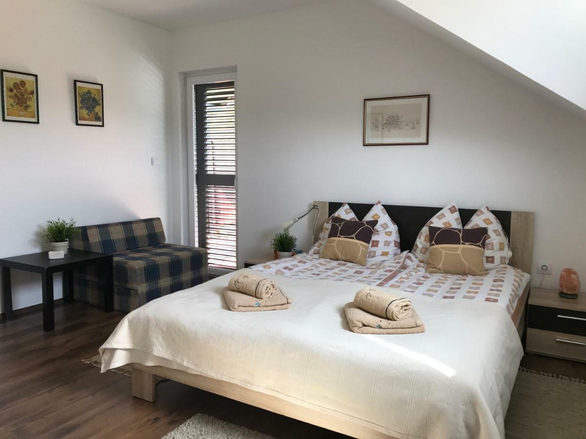 كورينيتسا Holiday House Kora المظهر الخارجي الصورة
