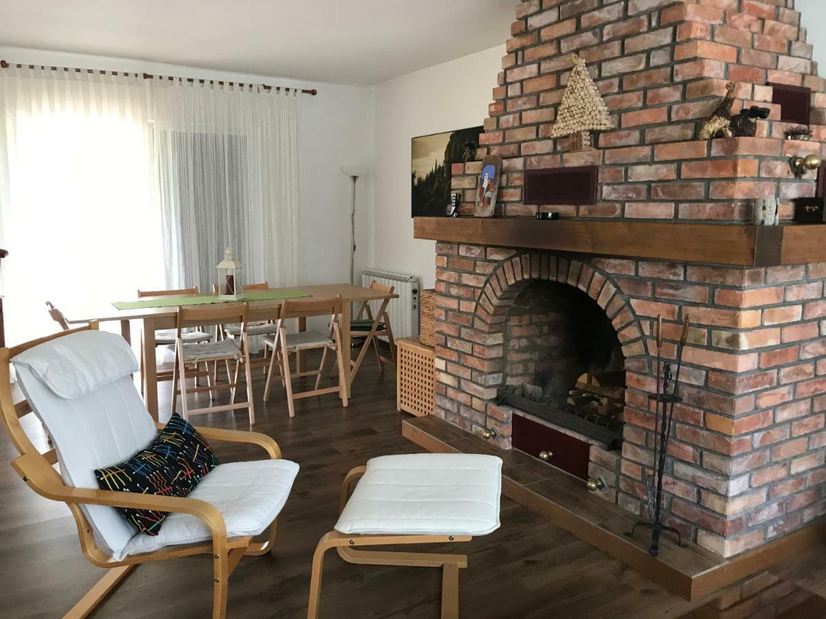 كورينيتسا Holiday House Kora المظهر الخارجي الصورة